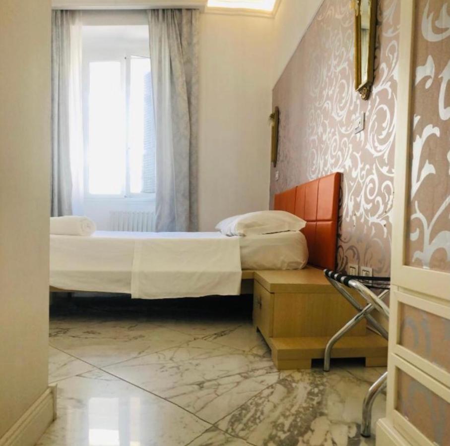 Parisa Suite โรม ภายนอก รูปภาพ