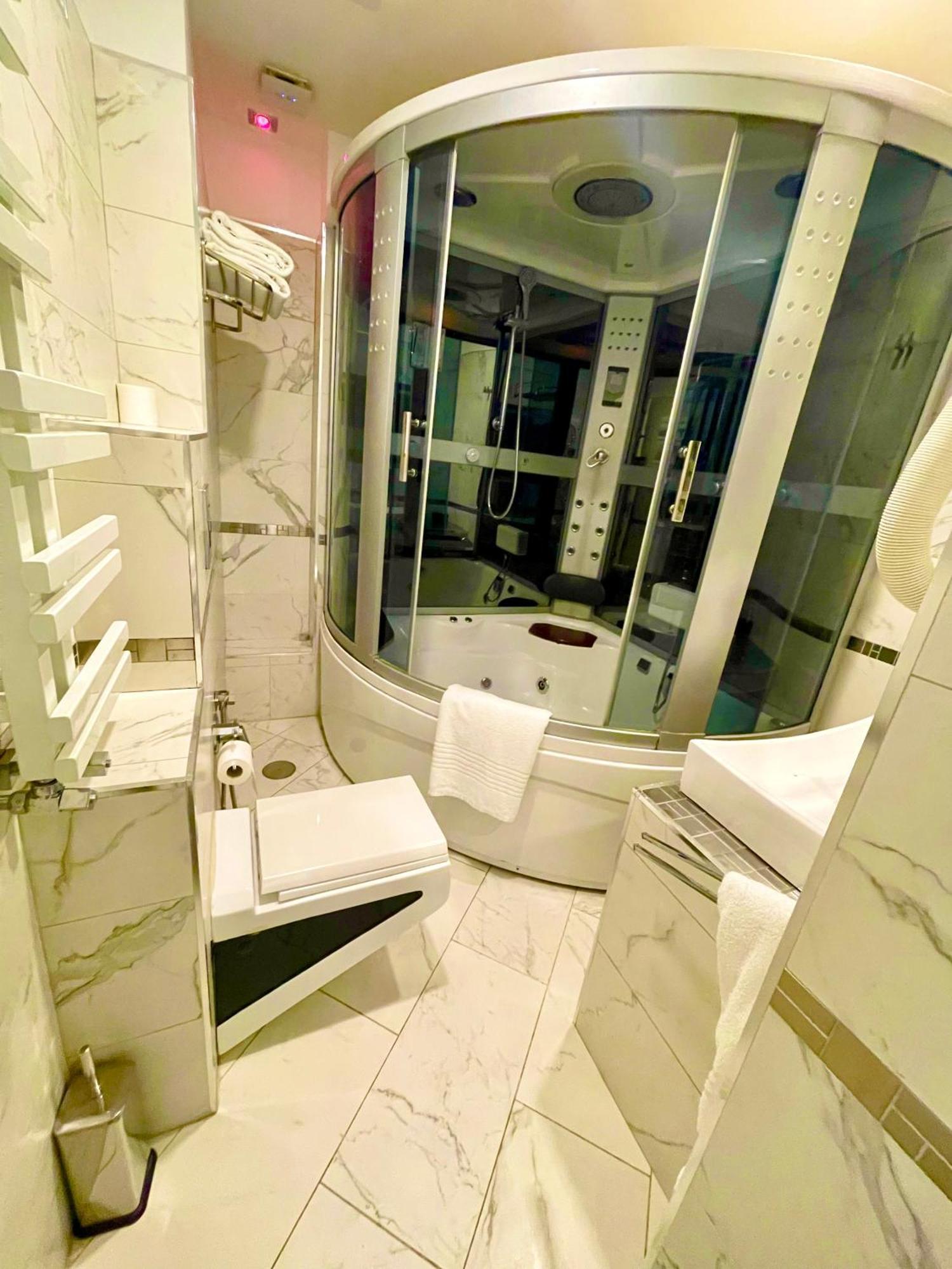 Parisa Suite โรม ภายนอก รูปภาพ