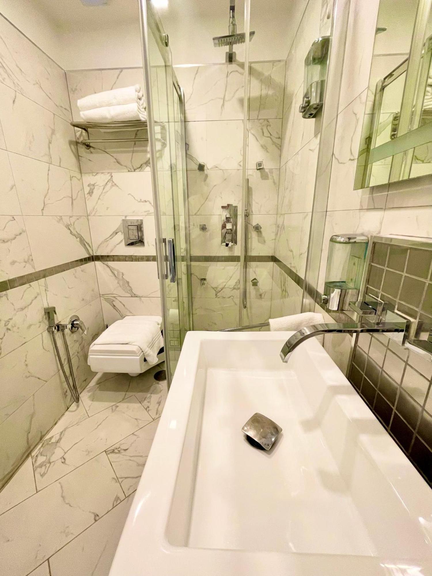 Parisa Suite โรม ภายนอก รูปภาพ